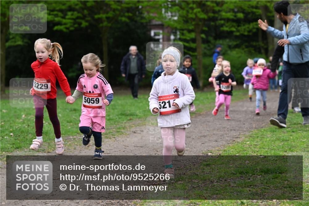 19.04.2026 - Hammer Lauf Dr. Thomas Lammeyer http://msf.ph/oto/9525266 19.04.2026 09:01:29 Laufen 229, 5059, 5215, 5200 meine-sportfotos.de