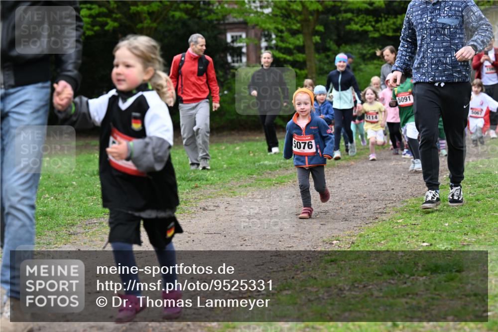 19.04.2026 - Hammer Lauf Dr. Thomas Lammeyer http://msf.ph/oto/9525331 19.04.2026 09:01:37 Laufen 5076, 114, 5091 meine-sportfotos.de