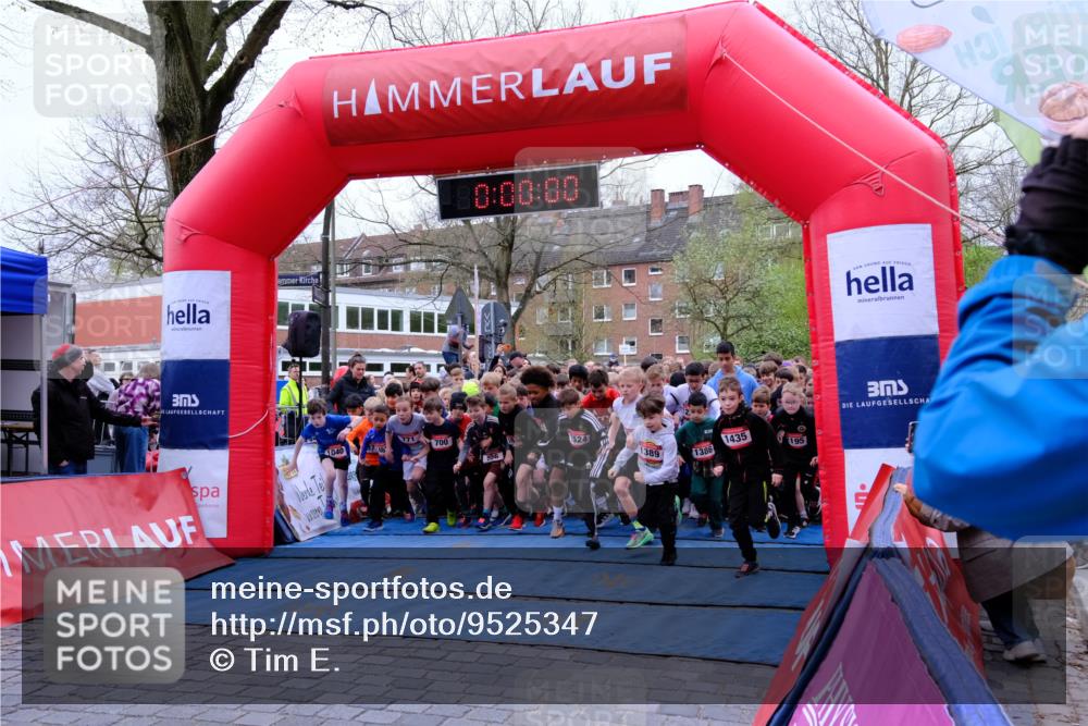 19.04.2026 - Hammer Lauf Tim E. http://msf.ph/oto/9525347 19.04.2026 09:20:28 Ziel 393, 394, 447, 448, 458, 462, 496, 497, 517, 586, 587, 594, 595, 598, 640, 700, 708, 722, 769, 771, 788, 840, 841, 874, 875, 897, 900, 904, 925, 926, 927, 961, 962, 965, 1039, 1040, 1052, 1055, 1060, 1065, 1078, 1086, 1087, 1139, 1155, 1172, 1173, 1191, 1192, 1195, 1199, 1213, 1222, 1223, 1237, 1238, 1240, 1241, 1245, 1257, 1272, 1287, 1306 meine-sportfotos.de