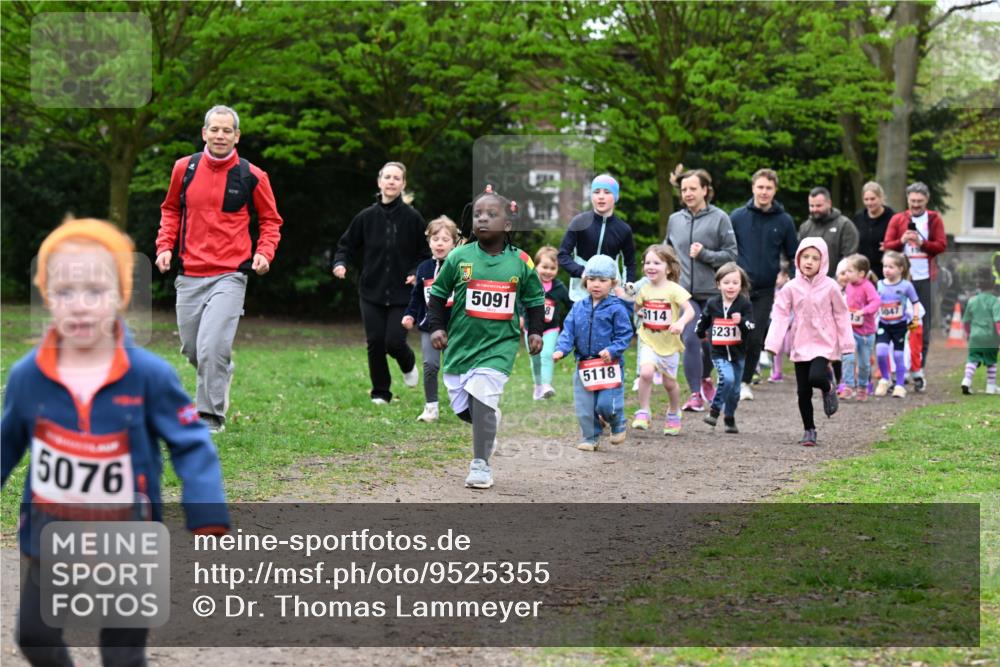 19.04.2026 - Hammer Lauf Dr. Thomas Lammeyer http://msf.ph/oto/9525355 19.04.2026 09:01:40 Laufen 5076, 5091, 5118, 5114, 1047, 5231 meine-sportfotos.de