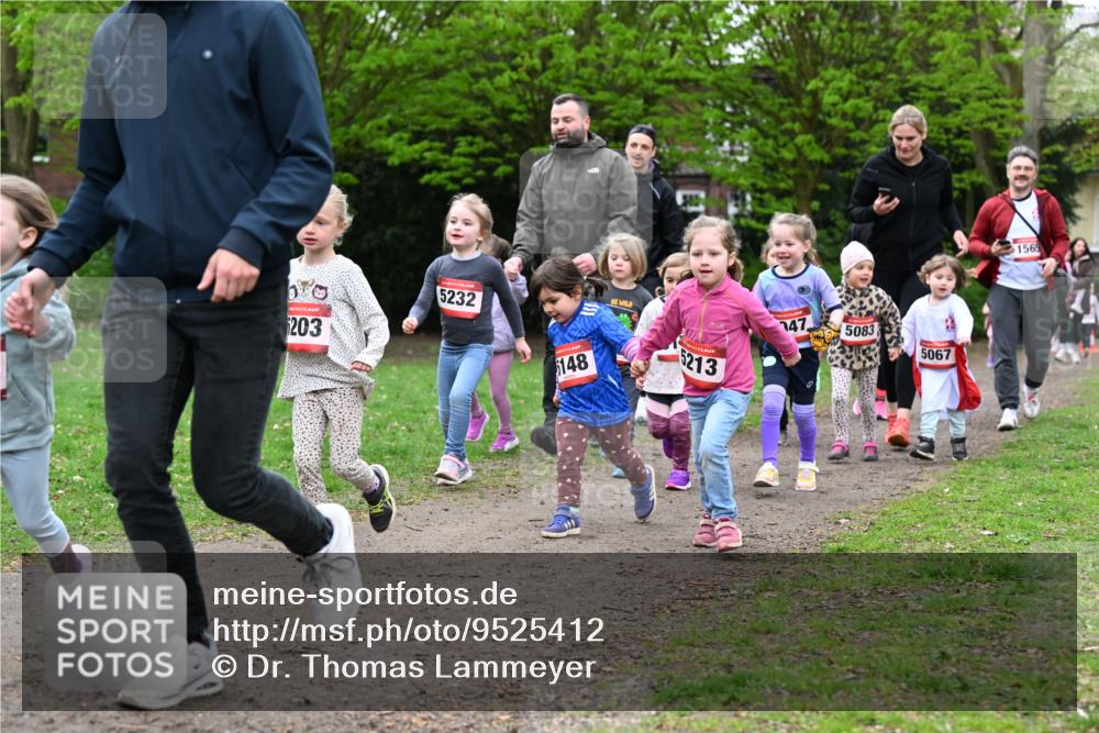 19.04.2026 - Hammer Lauf Dr. Thomas Lammeyer http://msf.ph/oto/9525412 19.04.2026 09:01:45 Laufen 5232, 203, 148, 5083, 5067, 5213, 1565 meine-sportfotos.de