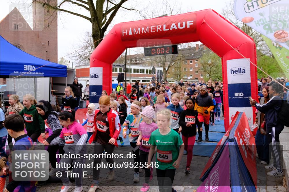 19.04.2026 - Hammer Lauf Tim E. http://msf.ph/oto/9525546 19.04.2026 09:20:49 Ziel 363, 365, 457, 460, 476, 495, 527, 547, 560, 597, 768, 776, 795, 816, 821, 829, 844, 845, 849, 852, 853, 866, 870, 892, 911, 917, 998, 1020, 1023, 1043, 1054, 1061, 1064, 1080, 1088, 1090, 1095, 1097, 1112, 1120, 1136, 1181, 1185, 1193, 1235, 1284, 1286, 1289, 1302, 1313, 1327, 1354, 1358, 1365, 1374, 1376, 1378, 1383, 1400, 1418, 1426, 1430, 1438, 1446, 1447, 1517, 1541, 1543, 1547, 1555, 1556, 1557, 1562, 1615, 1620, 1622, 1653, 1753, 1885, 1892 meine-sportfotos.de