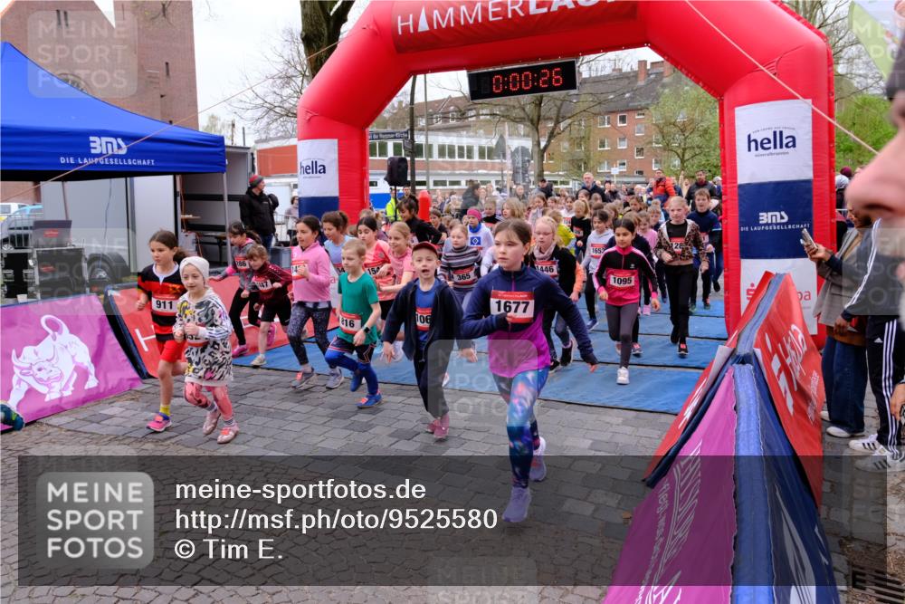 19.04.2026 - Hammer Lauf Tim E. http://msf.ph/oto/9525580 19.04.2026 09:20:54 Ziel 363, 365, 495, 560, 746, 780, 811, 816, 821, 822, 824, 829, 839, 844, 849, 851, 852, 866, 870, 873, 880, 892, 958, 1023, 1054, 1061, 1064, 1080, 1090, 1095, 1097, 1113, 1120, 1185, 1193, 1194, 1232, 1233, 1235, 1248, 1284, 1285, 1286, 1289, 1308, 1312, 1313, 1324, 1327, 1354, 1363, 1381, 1400, 1426, 1427, 1430, 1438, 1441, 1446, 1447, 1512, 1517, 1543, 1557, 1562, 1615, 1653, 1709, 1753, 1835, 1861, 1881, 1885, 1892 meine-sportfotos.de
