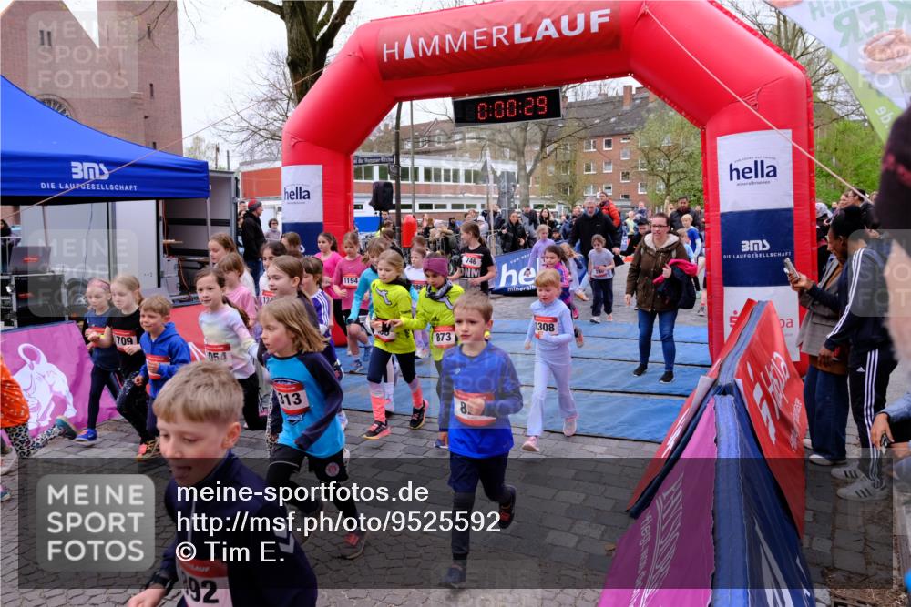 19.04.2026 - Hammer Lauf Tim E. http://msf.ph/oto/9525592 19.04.2026 09:20:58 Ziel 363, 560, 746, 780, 811, 821, 822, 824, 829, 839, 851, 866, 873, 880, 958, 1019, 1054, 1113, 1193, 1194, 1232, 1233, 1248, 1285, 1308, 1312, 1313, 1324, 1363, 1381, 1427, 1430, 1441, 1512, 1562, 1709, 1753, 1835, 1861, 1881, 1885, 1892, 1910 meine-sportfotos.de
