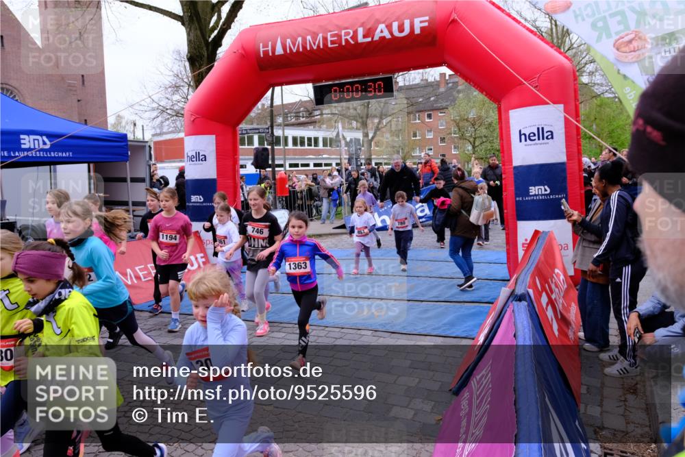19.04.2026 - Hammer Lauf Tim E. http://msf.ph/oto/9525596 19.04.2026 09:20:59 Ziel 363, 746, 780, 811, 821, 822, 824, 829, 839, 851, 873, 880, 958, 1019, 1054, 1113, 1194, 1232, 1233, 1248, 1285, 1308, 1312, 1313, 1324, 1363, 1381, 1427, 1430, 1441, 1512, 1562, 1709, 1753, 1835, 1861, 1881, 1885, 1910 meine-sportfotos.de