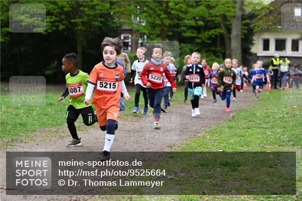 19.04.2026 - Hammer Lauf Dr. Thomas Lammeyer http://msf.ph/oto/9525664 19.04.2026 09:10:53 Laufen 5087, 5215, 5184, 5219, 5220 meine-sportfotos.de