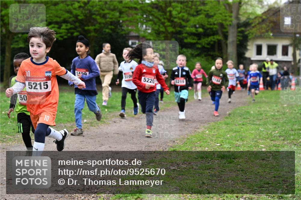 19.04.2026 - Hammer Lauf Dr. Thomas Lammeyer http://msf.ph/oto/9525670 19.04.2026 09:10:54 Laufen 5215, 1164, 5220, 5219 meine-sportfotos.de