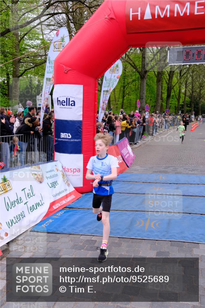 19.04.2026 - Hammer Lauf Tim E. http://msf.ph/oto/9525689 19.04.2026 09:25:42 Ziel 394, 1039, 1879, 1913 meine-sportfotos.de