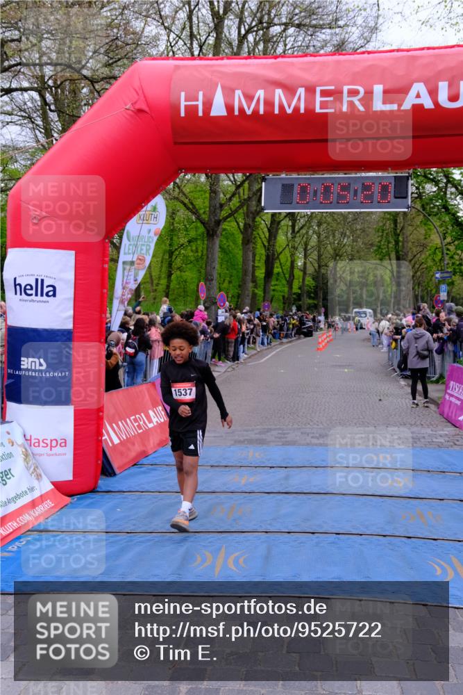 19.04.2026 - Hammer Lauf Tim E. http://msf.ph/oto/9525722 19.04.2026 09:25:49 Ziel 394, 1537 meine-sportfotos.de