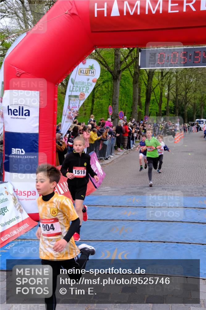 19.04.2026 - Hammer Lauf Tim E. http://msf.ph/oto/9525746 19.04.2026 09:26:03 Ziel 904, 1086, 1197, 1199, 1257, 1519 meine-sportfotos.de