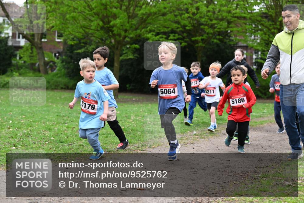 19.04.2026 - Hammer Lauf Dr. Thomas Lammeyer http://msf.ph/oto/9525762 19.04.2026 09:11:02 Laufen 179, 5064, 5137, 5211, 5186, 510 meine-sportfotos.de