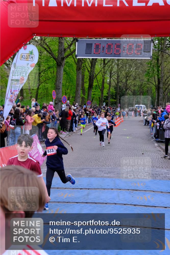 19.04.2026 - Hammer Lauf Tim E. http://msf.ph/oto/9525935 19.04.2026 09:26:30 Ziel 633, 875, 1052, 1154, 1173, 1325, 1396, 1398, 1526, 1535, 1603, 1637, 1809, 1811 meine-sportfotos.de