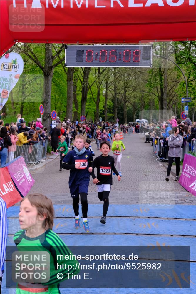 19.04.2026 - Hammer Lauf Tim E. http://msf.ph/oto/9525982 19.04.2026 09:26:37 Ziel 458, 1154, 1173, 1191, 1223, 1325, 1396, 1398, 1449, 1522, 1526, 1538, 1603, 1637, 1651, 1652, 1804, 1811, 1915 meine-sportfotos.de