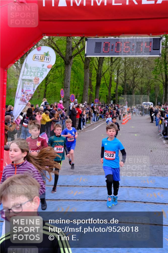 19.04.2026 - Hammer Lauf Tim E. http://msf.ph/oto/9526018 19.04.2026 09:26:43 Ziel 458, 708, 840, 1191, 1391, 1449, 1477, 1522, 1651, 1652, 1804, 1816, 1886, 1915 meine-sportfotos.de