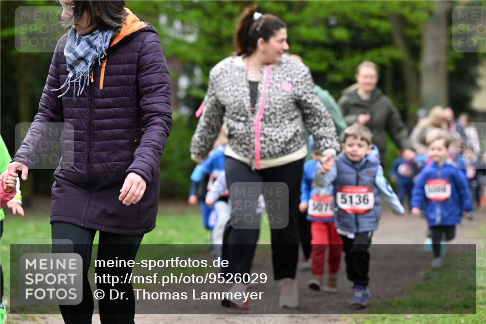 19.04.2026 - Hammer Lauf Dr. Thomas Lammeyer http://msf.ph/oto/9526029 19.04.2026 09:11:28 Laufen 5070, 5136 meine-sportfotos.de
