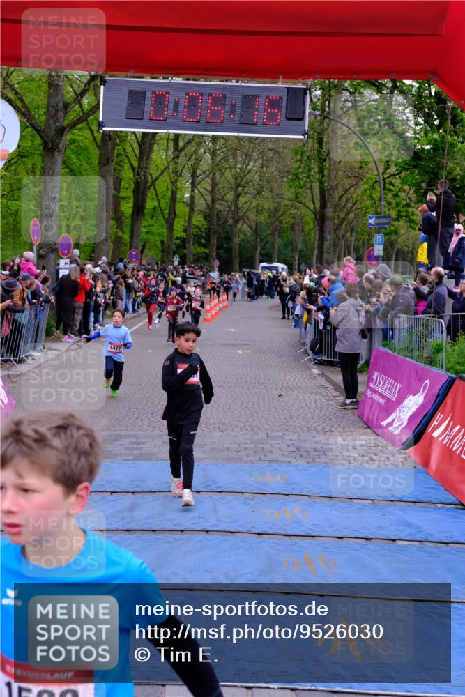 19.04.2026 - Hammer Lauf Tim E. http://msf.ph/oto/9526030 19.04.2026 09:26:45 Ziel 694, 708, 840, 1051, 1391, 1449, 1465, 1477, 1522, 1651, 1804, 1816, 1875, 1886 meine-sportfotos.de