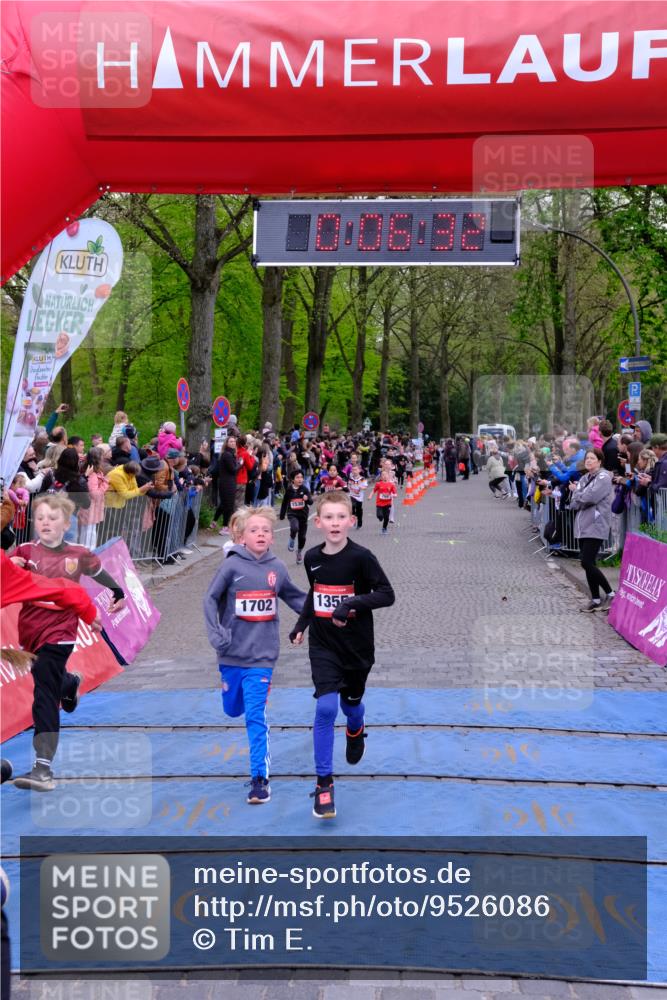 19.04.2026 - Hammer Lauf Tim E. http://msf.ph/oto/9526086 19.04.2026 09:27:01 Ziel 447, 769, 927, 1272, 1310, 1355, 1439, 1445, 1478, 1521, 1523, 1530, 1531, 1534, 1702, 1756, 1805, 1810, 1822 meine-sportfotos.de