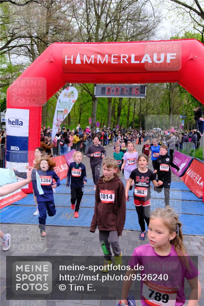 19.04.2026 - Hammer Lauf Tim E. http://msf.ph/oto/9526240 19.04.2026 09:27:45 Ziel 363, 788, 789, 816, 818, 874, 900, 1014, 1080, 1098, 1193, 1287, 1384, 1415, 1453, 1462, 1520, 1541, 1543, 1657, 1659, 1707, 1737, 1807, 1814, 1849 meine-sportfotos.de