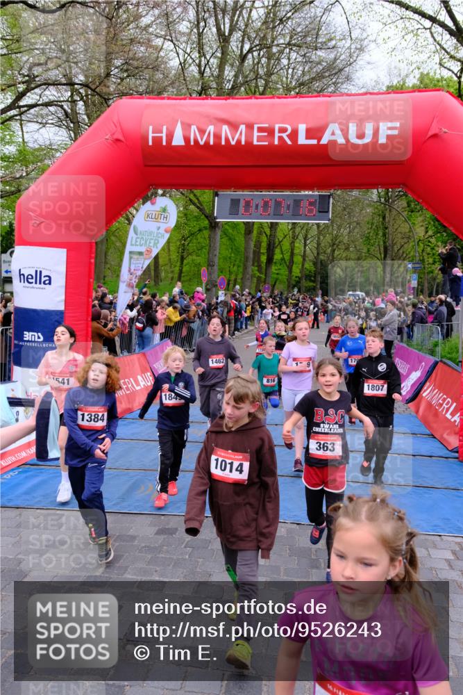 19.04.2026 - Hammer Lauf Tim E. http://msf.ph/oto/9526243 19.04.2026 09:27:45 Ziel 363, 788, 789, 816, 818, 874, 900, 1014, 1080, 1098, 1193, 1287, 1384, 1415, 1453, 1462, 1520, 1541, 1543, 1657, 1659, 1707, 1737, 1807, 1814, 1849 meine-sportfotos.de