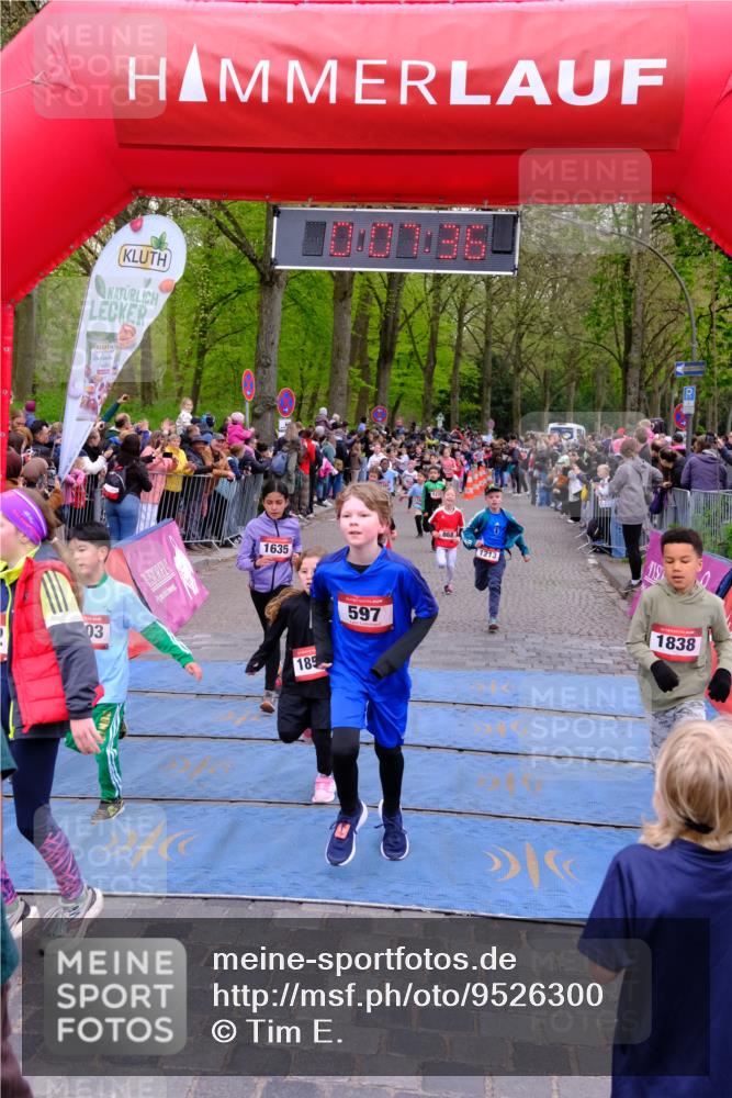 19.04.2026 - Hammer Lauf Tim E. http://msf.ph/oto/9526300 19.04.2026 09:28:05 Ziel 597, 598, 886, 1213, 1238, 1354, 1370, 1372, 1450, 1458, 1482, 1492, 1503, 1529, 1619, 1635, 1658, 1838, 1855, 1882 meine-sportfotos.de