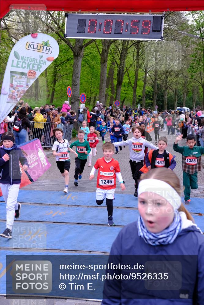 19.04.2026 - Hammer Lauf Tim E. http://msf.ph/oto/9526335 19.04.2026 09:28:27 Ziel 527, 722, 829, 853, 894, 946, 1090, 1112, 1113, 1139, 1245, 1259, 1281, 1282, 1283, 1289, 1386, 1389, 1414, 1429, 1451, 1460, 1506, 1620, 1665, 1670, 1791, 1796 meine-sportfotos.de