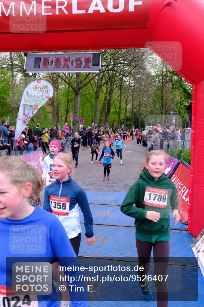 19.04.2026 - Hammer Lauf Tim E. http://msf.ph/oto/9526407 19.04.2026 09:28:49 Ziel 457, 560, 811, 839, 970, 993, 1024, 1043, 1094, 1284, 1286, 1302, 1312, 1313, 1324, 1358, 1382, 1442, 1481, 1553, 1615, 1622, 1789, 1790, 1918 meine-sportfotos.de