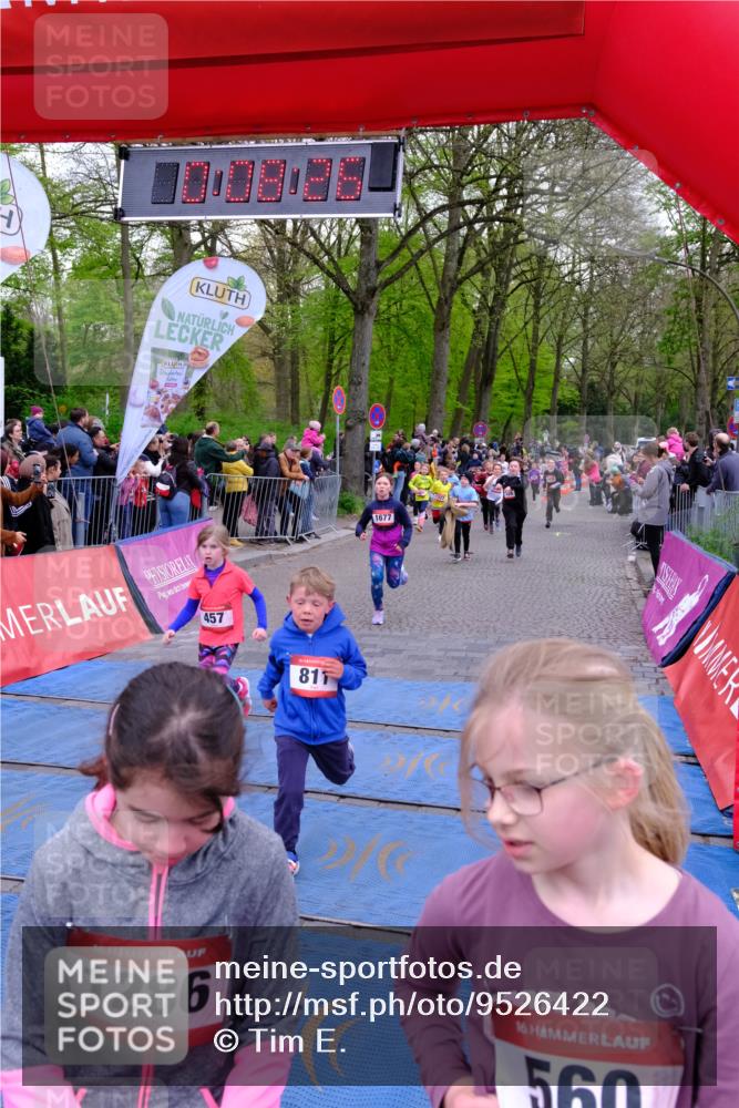 19.04.2026 - Hammer Lauf Tim E. http://msf.ph/oto/9526422 19.04.2026 09:28:54 Ziel 457, 560, 811, 873, 880, 1043, 1286, 1312, 1313, 1326, 1327, 1382, 1406, 1442, 1489, 1553, 1622, 1643, 1677, 1779, 1790, 1835, 1881 meine-sportfotos.de