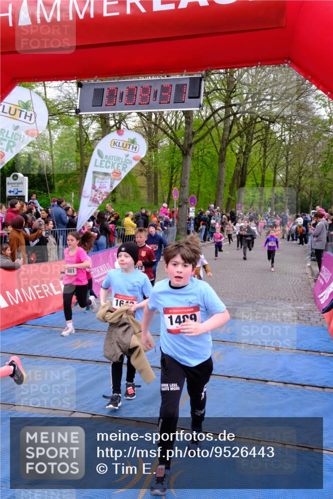 19.04.2026 - Hammer Lauf Tim E. http://msf.ph/oto/9526443 19.04.2026 09:28:59 Ziel 457, 811, 873, 880, 892, 897, 962, 1326, 1327, 1363, 1406, 1426, 1489, 1643, 1677, 1779, 1812, 1835, 1881 meine-sportfotos.de