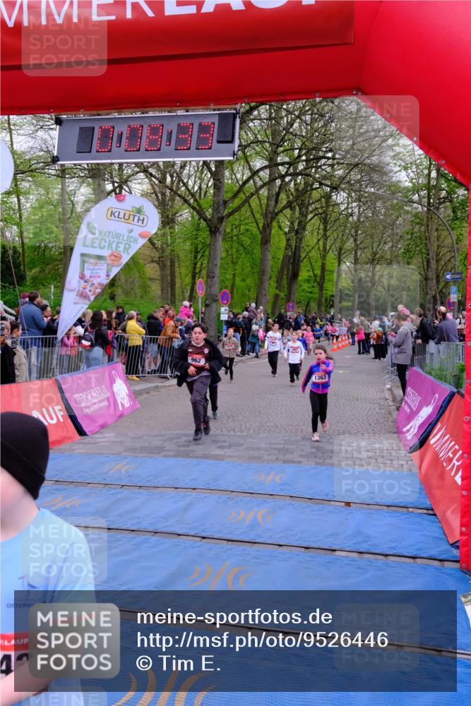 19.04.2026 - Hammer Lauf Tim E. http://msf.ph/oto/9526446 19.04.2026 09:29:02 Ziel 497, 822, 873, 880, 892, 897, 962, 1237, 1326, 1327, 1363, 1376, 1406, 1418, 1426, 1489, 1643, 1779, 1812, 1835, 1881 meine-sportfotos.de
