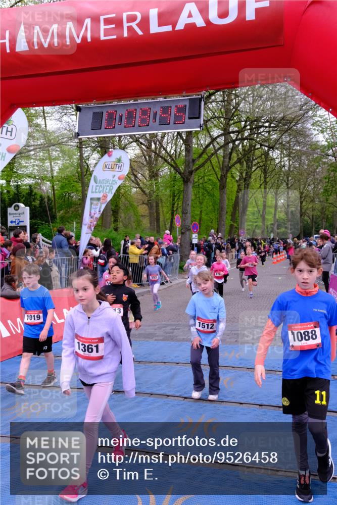 19.04.2026 - Hammer Lauf Tim E. http://msf.ph/oto/9526458 19.04.2026 09:29:12 Ziel 460, 497, 553, 795, 924, 1019, 1054, 1088, 1097, 1138, 1194, 1254, 1418, 1438, 1511, 1512, 1753, 1780, 1813, 1885 meine-sportfotos.de