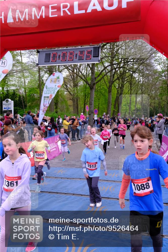 19.04.2026 - Hammer Lauf Tim E. http://msf.ph/oto/9526464 19.04.2026 09:29:13 Ziel 460, 553, 795, 924, 1019, 1054, 1088, 1097, 1138, 1194, 1254, 1438, 1499, 1511, 1512, 1546, 1753, 1780, 1813, 1885 meine-sportfotos.de
