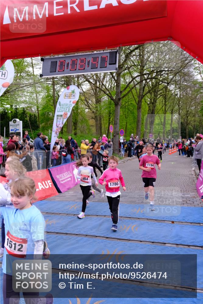 19.04.2026 - Hammer Lauf Tim E. http://msf.ph/oto/9526474 19.04.2026 09:29:15 Ziel 553, 700, 795, 1019, 1054, 1088, 1097, 1138, 1194, 1254, 1438, 1499, 1512, 1546, 1753, 1780, 1813, 1885 meine-sportfotos.de