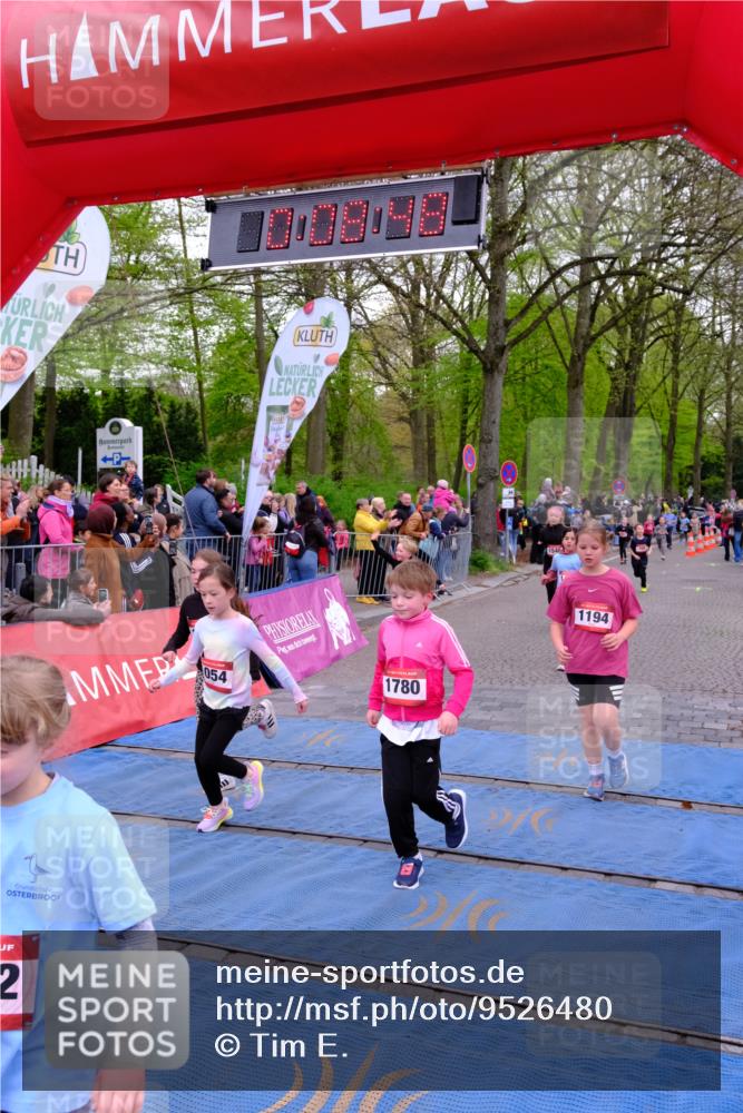 19.04.2026 - Hammer Lauf Tim E. http://msf.ph/oto/9526480 19.04.2026 09:29:15 Ziel 553, 700, 795, 1019, 1054, 1088, 1097, 1138, 1194, 1254, 1438, 1499, 1512, 1546, 1753, 1780, 1813, 1885 meine-sportfotos.de