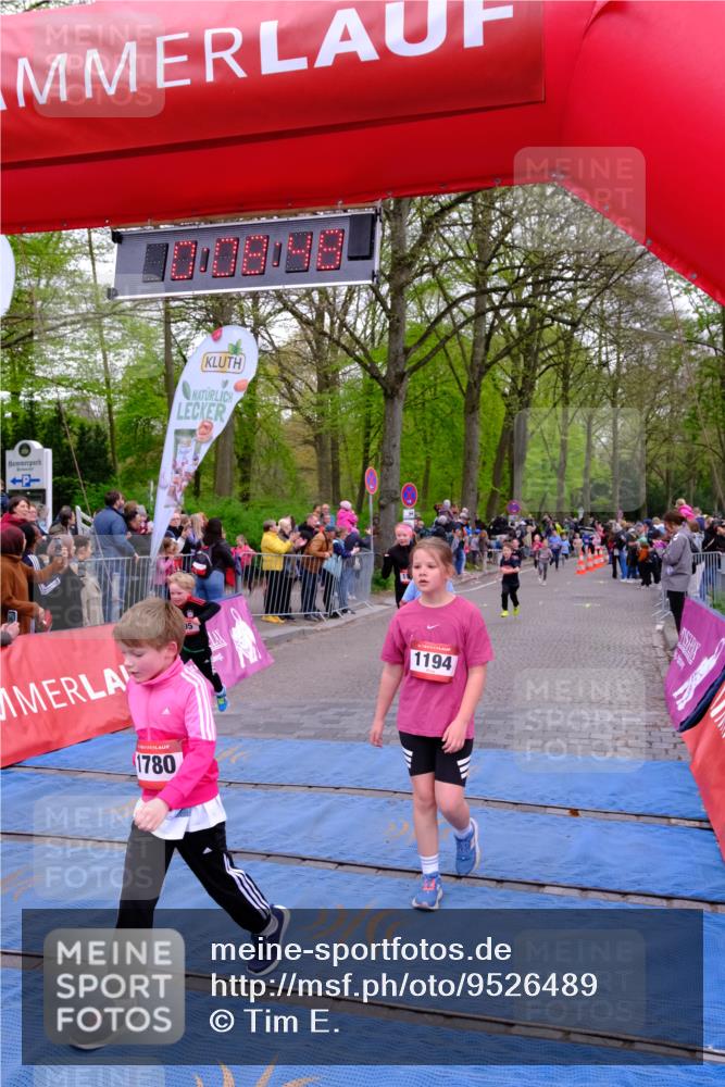 19.04.2026 - Hammer Lauf Tim E. http://msf.ph/oto/9526489 19.04.2026 09:29:16 Ziel 553, 700, 795, 1019, 1054, 1088, 1097, 1138, 1194, 1254, 1438, 1499, 1512, 1546, 1753, 1780, 1813, 1885 meine-sportfotos.de