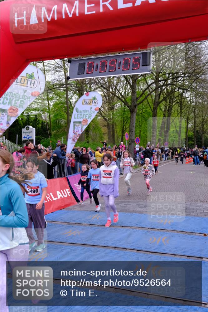 19.04.2026 - Hammer Lauf Tim E. http://msf.ph/oto/9526564 19.04.2026 09:29:33 Ziel 547, 706, 824, 852, 866, 1120, 1235, 1248, 1399, 1441, 1487, 1496, 1650, 1771 meine-sportfotos.de