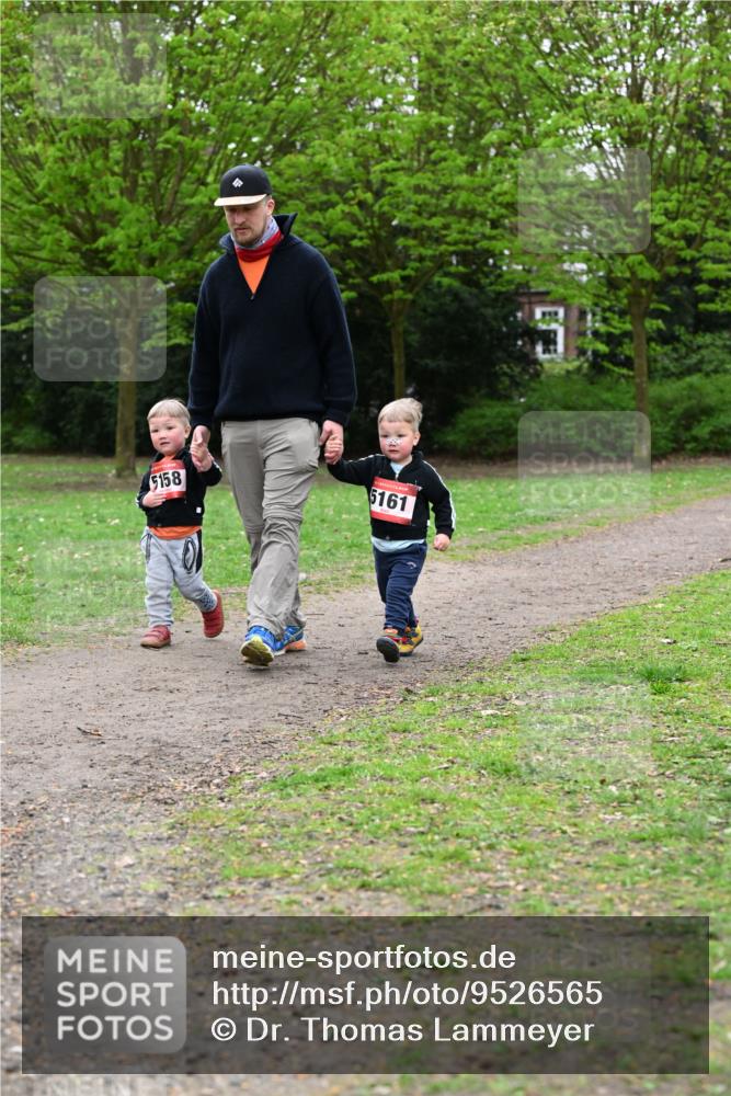 19.04.2026 - Hammer Lauf Dr. Thomas Lammeyer http://msf.ph/oto/9526565 19.04.2026 09:13:39 Laufen 5158, 5161 meine-sportfotos.de