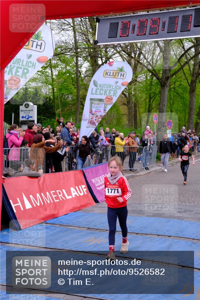 19.04.2026 - Hammer Lauf Tim E. http://msf.ph/oto/9526582 19.04.2026 09:29:38 Ziel 706, 824, 841, 852, 961, 1078, 1248, 1399, 1487, 1709, 1771 meine-sportfotos.de