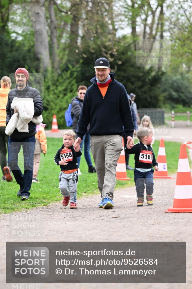 19.04.2026 - Hammer Lauf Dr. Thomas Lammeyer http://msf.ph/oto/9526584 19.04.2026 09:14:09 Laufen 5158, 5161 meine-sportfotos.de