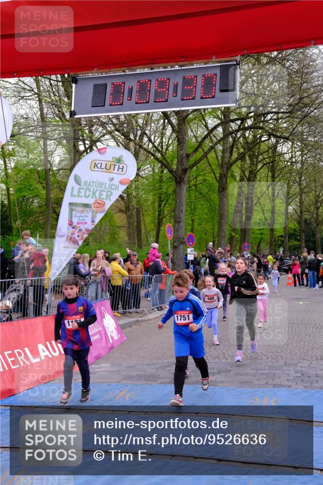 19.04.2026 - Hammer Lauf Tim E. http://msf.ph/oto/9526636 19.04.2026 09:29:58 Ziel 686, 1135, 1181, 1383, 1401, 1416, 1446, 1751 meine-sportfotos.de