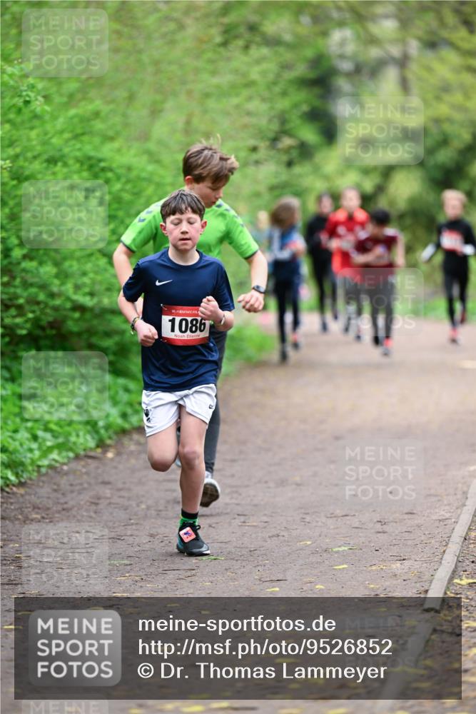 19.04.2026 - Hammer Lauf Dr. Thomas Lammeyer http://msf.ph/oto/9526852 19.04.2026 09:24:35 Laufen 1086 meine-sportfotos.de