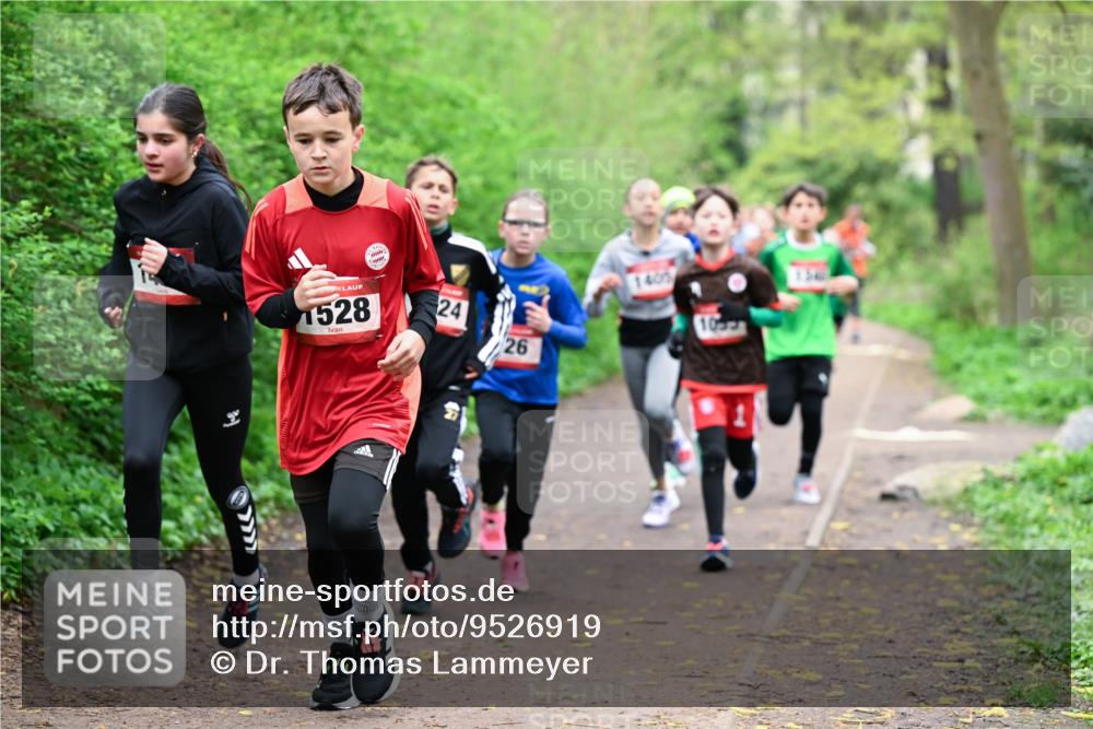 19.04.2026 - Hammer Lauf Dr. Thomas Lammeyer http://msf.ph/oto/9526919 19.04.2026 09:24:44 Laufen 1528, 1405 meine-sportfotos.de