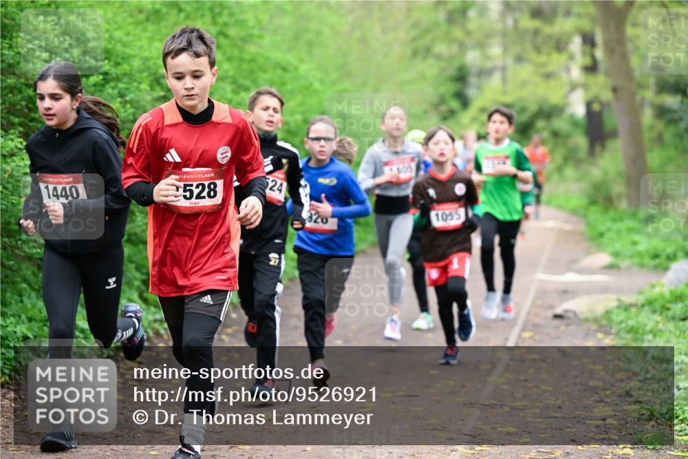 19.04.2026 - Hammer Lauf Dr. Thomas Lammeyer http://msf.ph/oto/9526921 19.04.2026 09:24:45 Laufen 1440, 528, 4015, 1055 meine-sportfotos.de