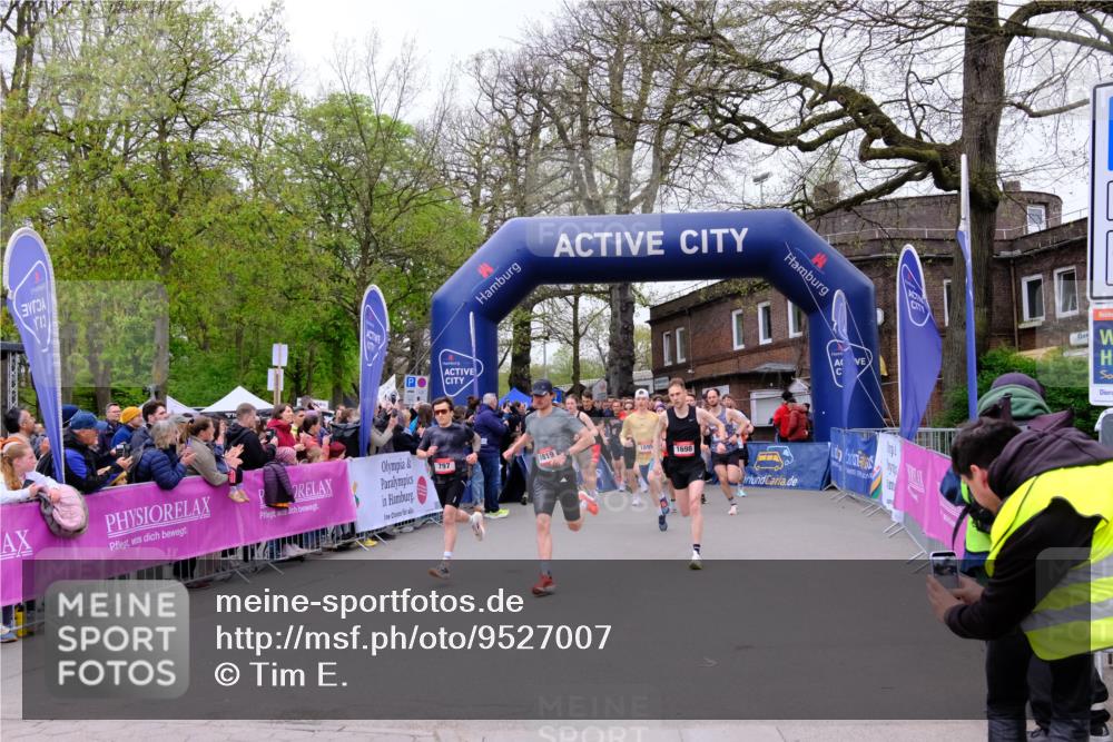 19.04.2026 - Hammer Lauf Tim E. http://msf.ph/oto/9527007 19.04.2026 09:45:12 Ziel  meine-sportfotos.de