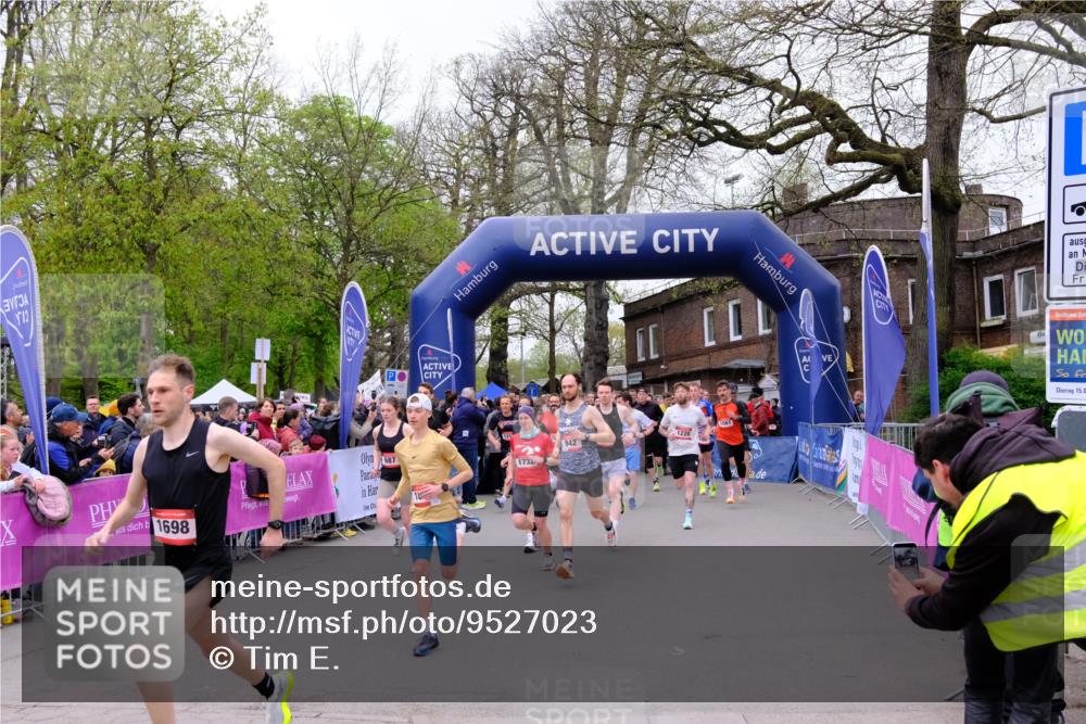19.04.2026 - Hammer Lauf Tim E. http://msf.ph/oto/9527023 19.04.2026 09:45:13 Ziel  meine-sportfotos.de
