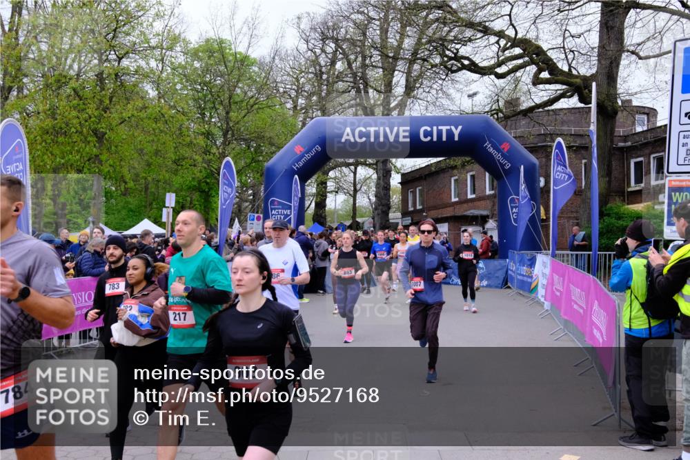 19.04.2026 - Hammer Lauf Tim E. http://msf.ph/oto/9527168 19.04.2026 09:45:25 Ziel  meine-sportfotos.de