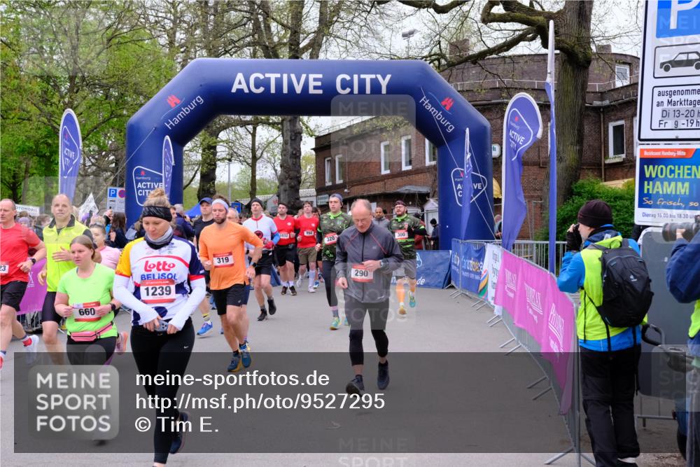 19.04.2026 - Hammer Lauf Tim E. http://msf.ph/oto/9527295 19.04.2026 09:45:45 Ziel  meine-sportfotos.de