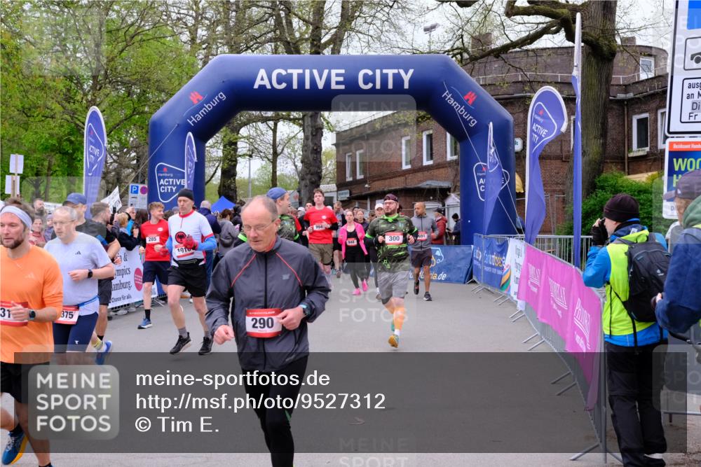 19.04.2026 - Hammer Lauf Tim E. http://msf.ph/oto/9527312 19.04.2026 09:45:46 Ziel  meine-sportfotos.de