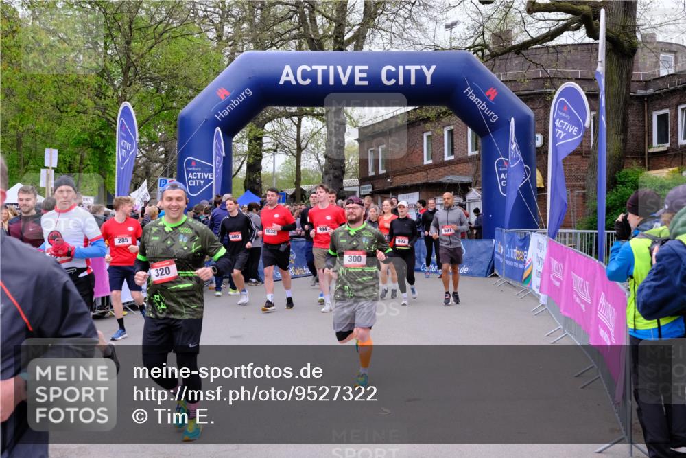 19.04.2026 - Hammer Lauf Tim E. http://msf.ph/oto/9527322 19.04.2026 09:45:47 Ziel  meine-sportfotos.de