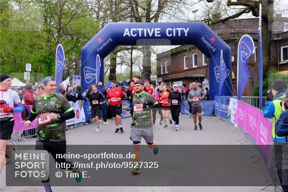 19.04.2026 - Hammer Lauf Tim E. http://msf.ph/oto/9527325 19.04.2026 09:45:47 Ziel  meine-sportfotos.de