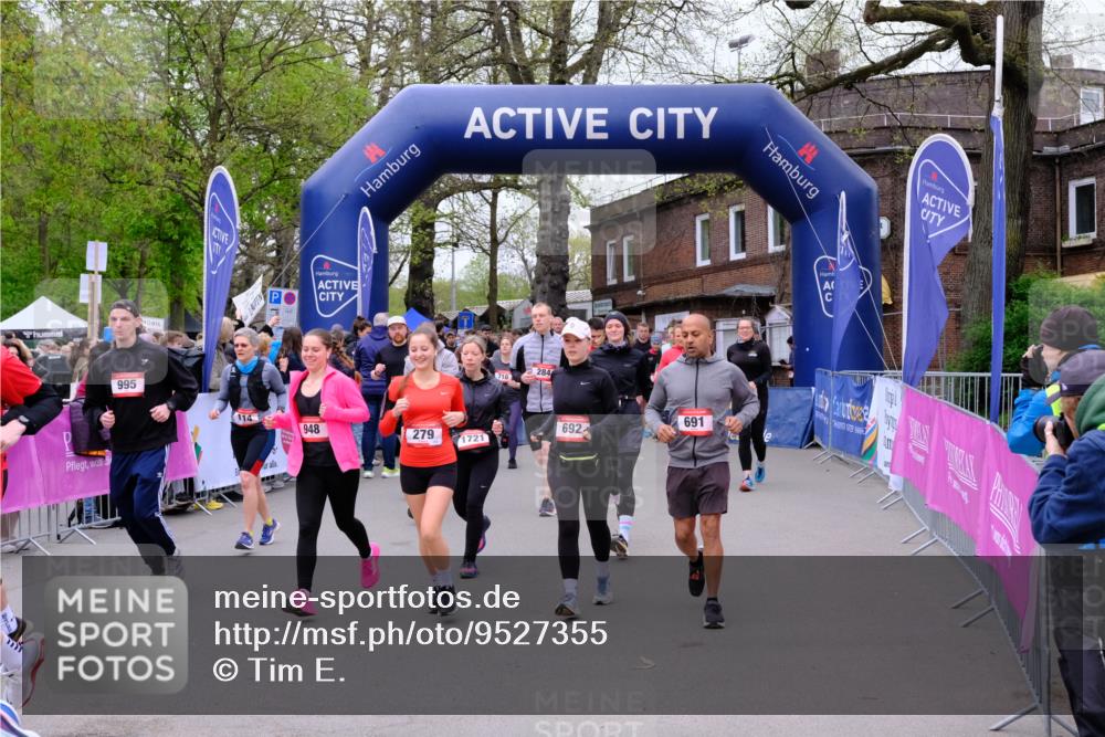 19.04.2026 - Hammer Lauf Tim E. http://msf.ph/oto/9527355 19.04.2026 09:45:49 Ziel  meine-sportfotos.de